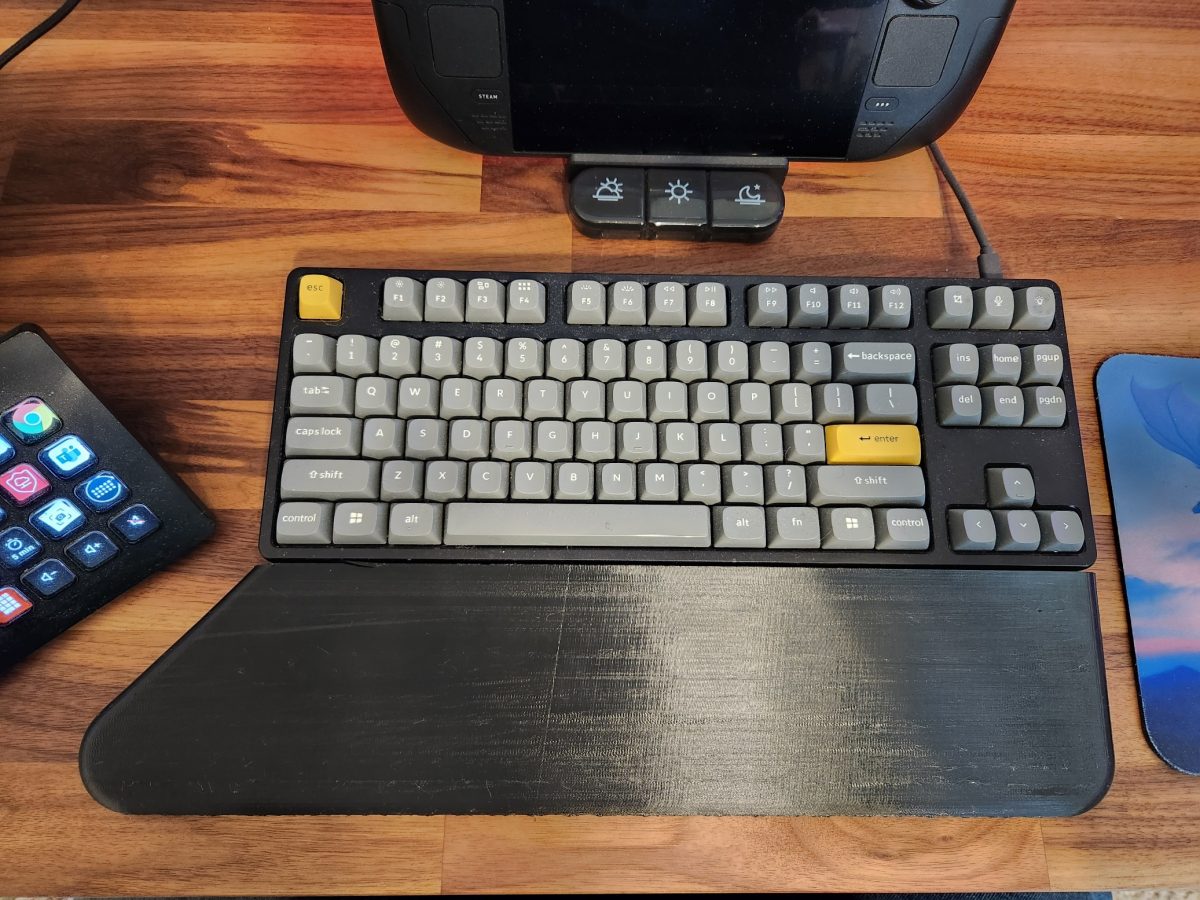 a keyboard with a custom 3D printed wrist rest